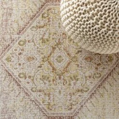 JONATHAN Y Lila Modern Medallion Area Rug - Bohemian Distressed Decor -Jonathan Y Store GUEST 21790ee4 46cc 41c2 bd73 2f172c7929ad