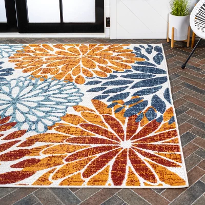 JONATHAN Y Crisantemo Modern Floral Indoor/Outdoor Area Rug 4 JONATHAN Y Crisantemo Modern Floral Indoor/Outdoor Area Rug - Image 2