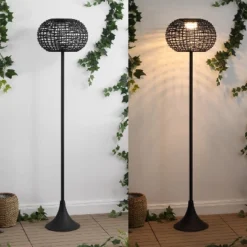 JONATHAN Y Jaemin Modern Coastal Solar LED Outdoor Floor Lamp -Jonathan Y Store GUEST 39cba46d 64e6 4a8e 822c 999702c29e08