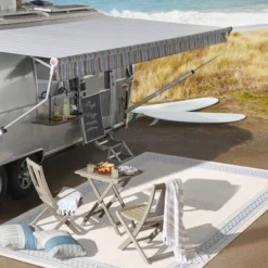 JONATHAN Y Lucia Classic Diamond Border Indoor/Outdoor Rug -Jonathan Y Store GUEST 52d1e7fe 8660 440b 82dd d690ebb4c2a2