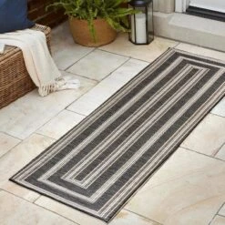 JONATHAN Y Argo Classic Nautical Mitre Stripe Reversible Indoor/Outdoor Rug -Jonathan Y Store GUEST 52f827e4 1c3d 4959 ad4b 7cd3ef93f06c
