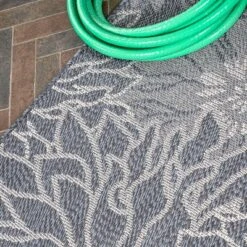 JONATHAN Y Bahamas Modern All-Over Floral Indoor/Outdoor Area Rug -Jonathan Y Store GUEST 605205a3 4666 43b6 8951 6eea31bd2a50