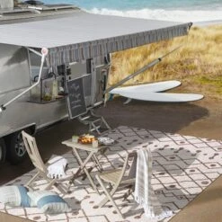 JONATHAN Y Nokat Modern Bohemian Moroccan Inspired Indoor/Outdoor Rug -Jonathan Y Store GUEST 627cb728 9e1d 4b25 bdd7 0dfbfa494d97