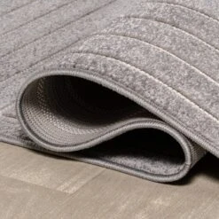 JONATHAN Y Odense Geometric Minimalist Indoor Area Rug -Jonathan Y Store GUEST 8bd4eff4 46fe 4e5e 97d0 e7cb21fab7d7