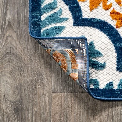 JONATHAN Y Lucena Modern Medallion High-Low Indoor/Outdoor Rug 8 JONATHAN Y Lucena Modern Medallion High-Low Indoor/Outdoor Rug - Image 6