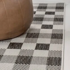 JONATHAN Y Darcy Traditional Geometric Bold Gingham Indoor/Outdoor Area Rug -Jonathan Y Store GUEST ae37661f b91d 4822 b9f3 090be486aada