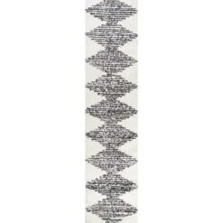 JONATHAN Y Elm Diamond Stripe Geometric Shag Indoor Area Rug